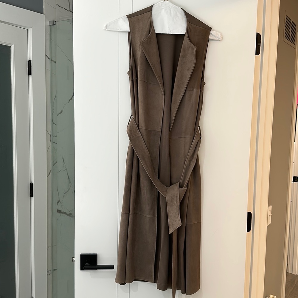 Bailey 44 long vest